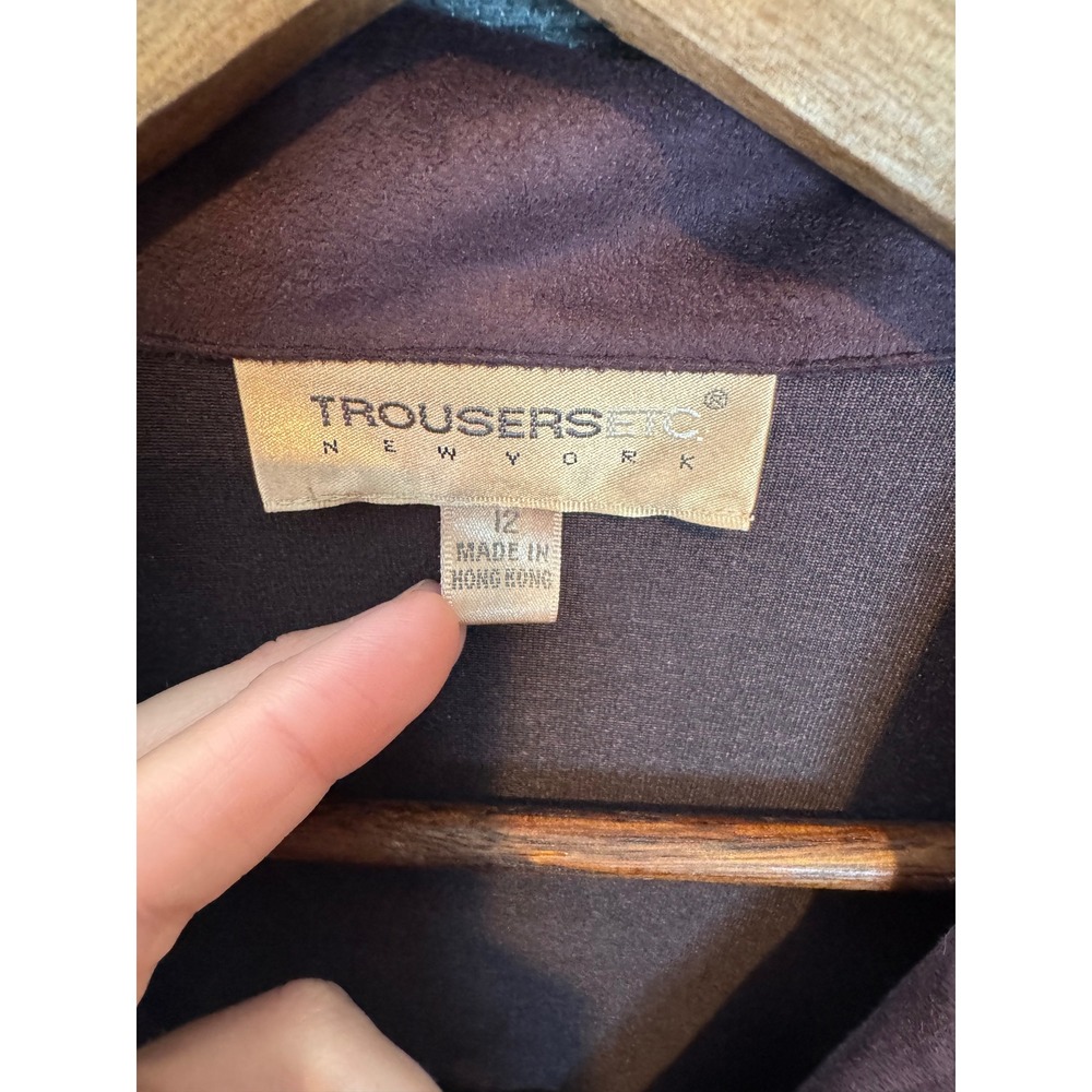 Trousers Etc New York Plum Faux Suede Ruffle Cuff Button Down Top Blouse Size 12 - Picture 2 of 4